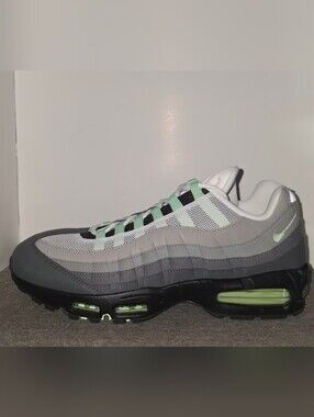Nike Air Max 95 Big Bubble ~ Medium Grey / Fresh Mint HJ5996-005 | 12.5M / 14W